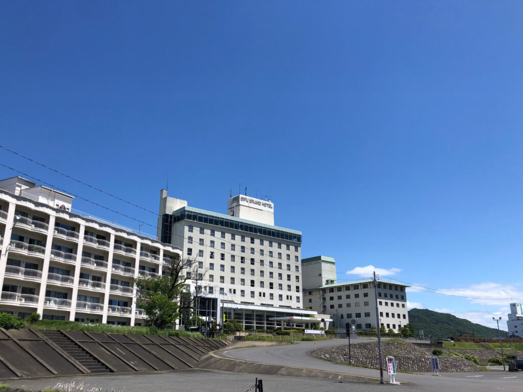 岐阜グランドホテル　エクレア　モーニング